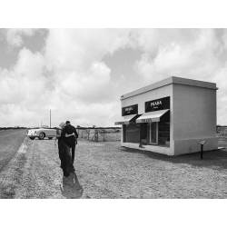 Tableau photo fashion, Prada Marfa Lovers de Julian Lauren