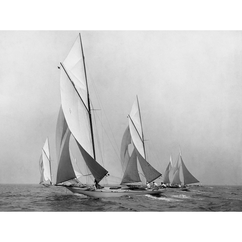 Quadro, stampa su tela. Edwin Levick, Sailboats Sailing Downwind, ca. 1900-1920