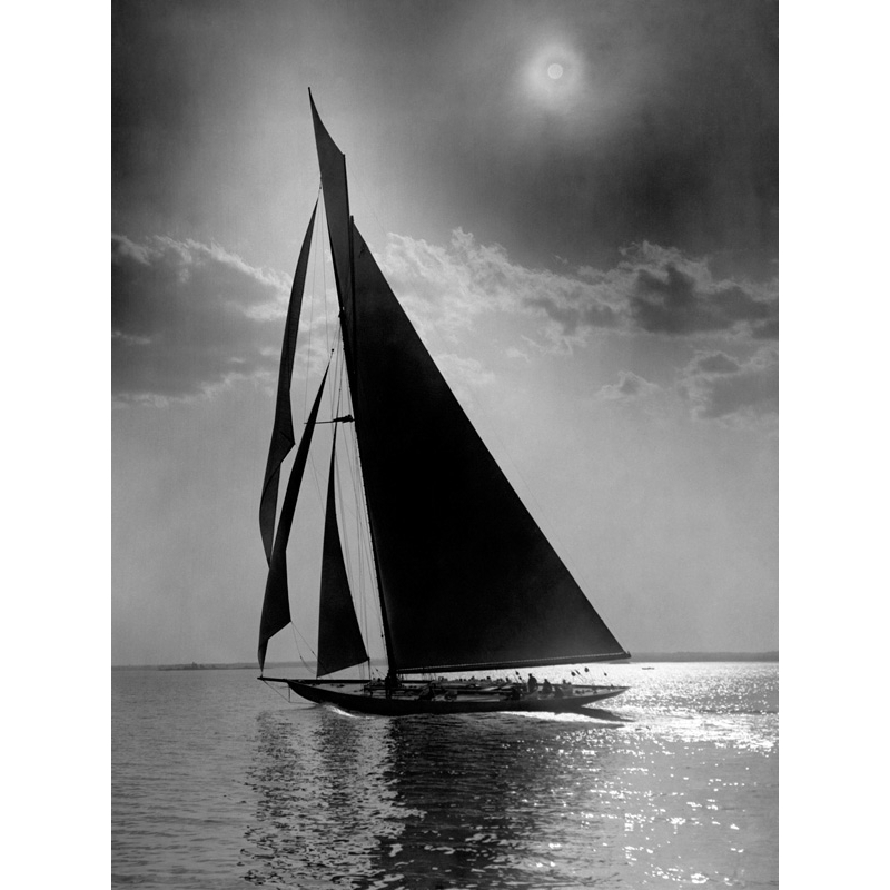 Quadro, stampa su tela. Edwin Levick, The Vanitie during the America's Cup, ca. 1900-1910