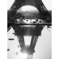 Tableau sur toile. Michel Setboun, Reflets de la tour Eiffell, Paris